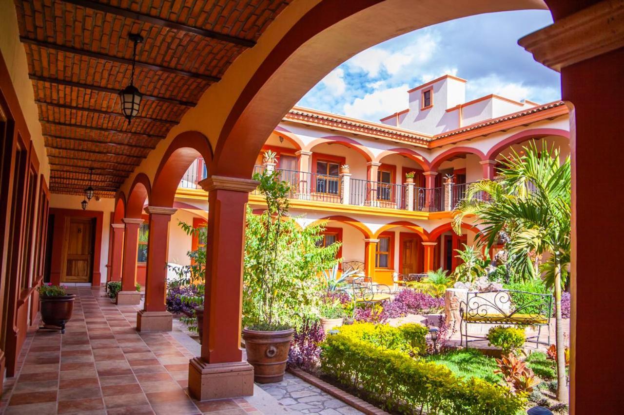 Encanto De La Sierra Hotel 마스코타 외부 사진